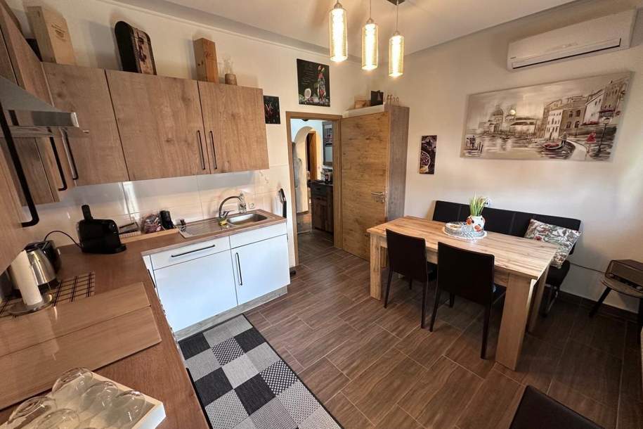 Stilvoll sanierte 3-Zimmer Wohnung mit Balkon in zentraler Lage zu verkaufen, Wohnung-kauf, 184.000,€, 8430 Leibnitz