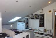 Gepflegtes Einfamilienhaus mit Pool in Top Lage !