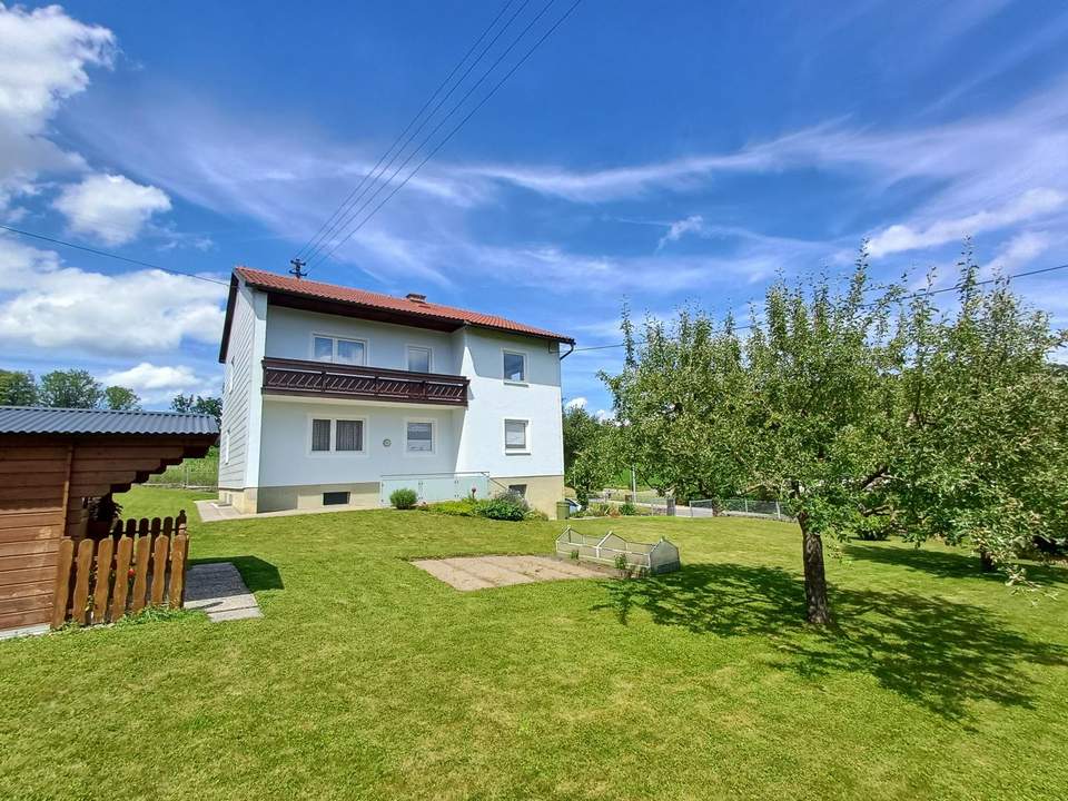 ***OPEN HOUSE, Freitag, 24. Juli 2026 von 13 - 15:15 Uhr*** Großzügiges Zweifamilienhaus mit 1.145 m² Traumgrundstück in Bad Schallerbach