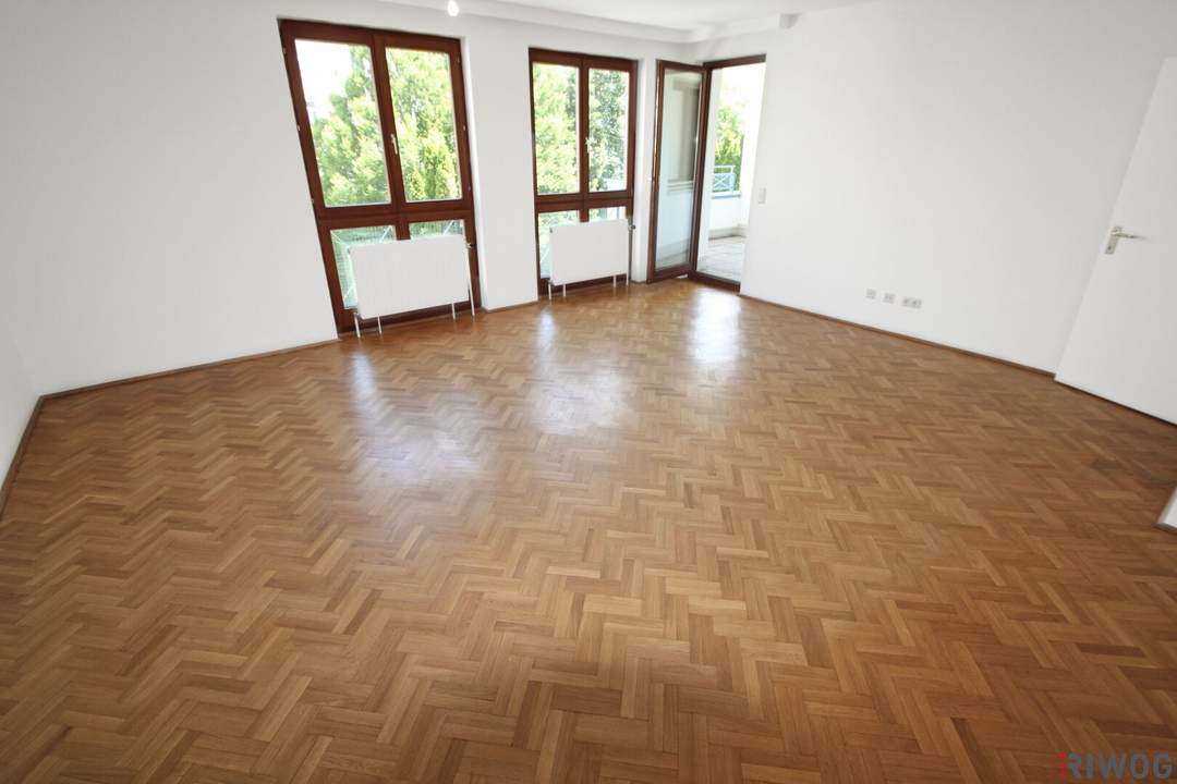 114m² Büro mit Loggia | 4 separate Arbeitszimmer | Einbauküche | optionaler KFZ-Stellplatz | zusätzliche/s Wohnung/Büro mit ca. 95m² im Haus verfügbar