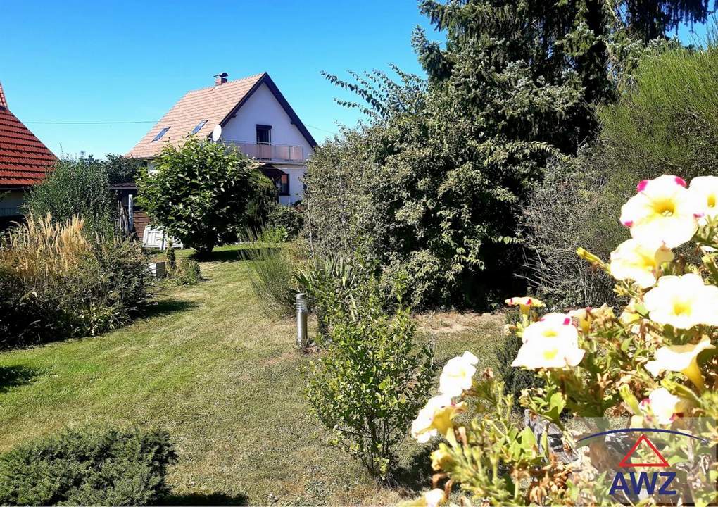 Viel Platz zum Leben: Haus mit ca. 1.370 m² Grund, Garage &amp; Scheune in Geras!