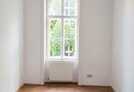 Sanierungsbedürftiger Stilaltbau mit Balkonoption!