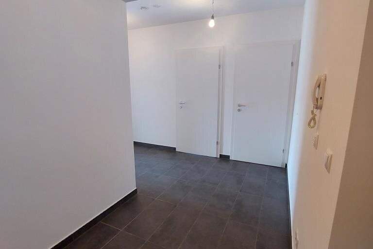 Heizkosten inkludiert - 2-Zimmer Wohnung mit Loggia, Wohnung-miete, 860,53,€, 2265 Gänserndorf