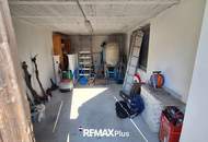 Mehrfamilienhaus mit großzügigem Grundstück und vielseitig nutzbaren Nebengebäuden in Traismauer