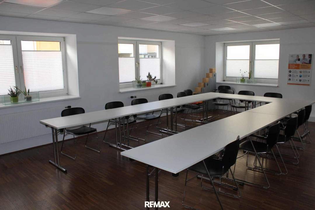 "Bürogebäude Zentrum Mödling!"
