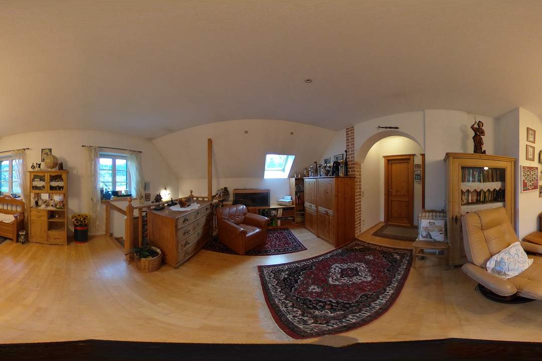 Entzückendes Einfamilienhaus mit Gartenoase in sonniger Lage