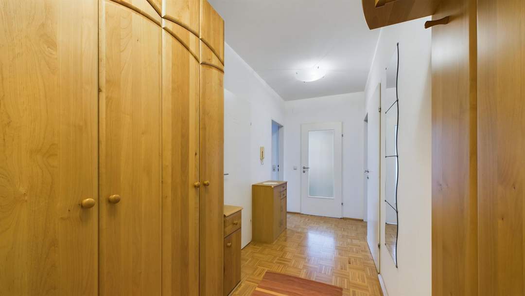 3 Zimmer Wohnung Möbliert Perfekt für Anleger