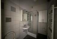 Wunderschöne 2-Zimmer Altbauwohnung mit Flair - UNBEFRISTET // Beautiful 2-Room Apt. in Century Building with flair - UNLI. RENT //