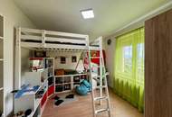 Helle 6-Zimmer-Wohnung mit 2 Balkonen, 2 Bädern und Kamin