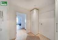 Klimatisierte Wohnung in Hofruhelage am Hohen Markt mit Stellplatzberechtigung! 2 Bäder und Balkon!