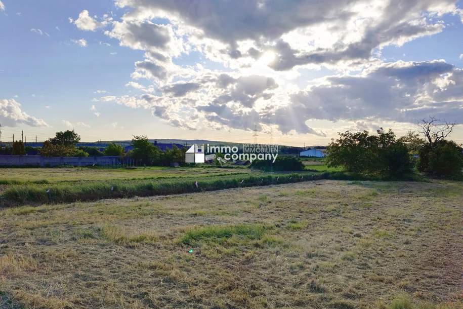 Einmaliges Baugrundstück in Parndorf: 1000 m² in Grünruhelage! Ideal für Ihr Projekt!, Grund und Boden-kauf, 407.000,€, 7111 Neusiedl am See