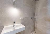 ERSTBEZUG | Traumhafte 2-Zimmer DG-Wohnung mit Loggia &amp; Terrasse in den ruhigen Innenhof