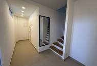 Erstbezug nach Sanierung! 2-Zimmer-Dachgeschosswohnung mit Terrasse, Balkon, Lift und Stellplatz!