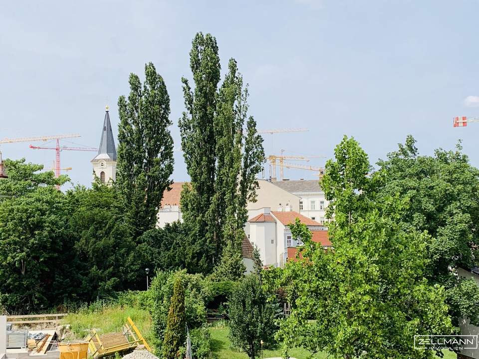 lichtdurchflutetes Dachgeschoss mit Charme und Freifläche | ZELLMANN IMMOBILIEN
