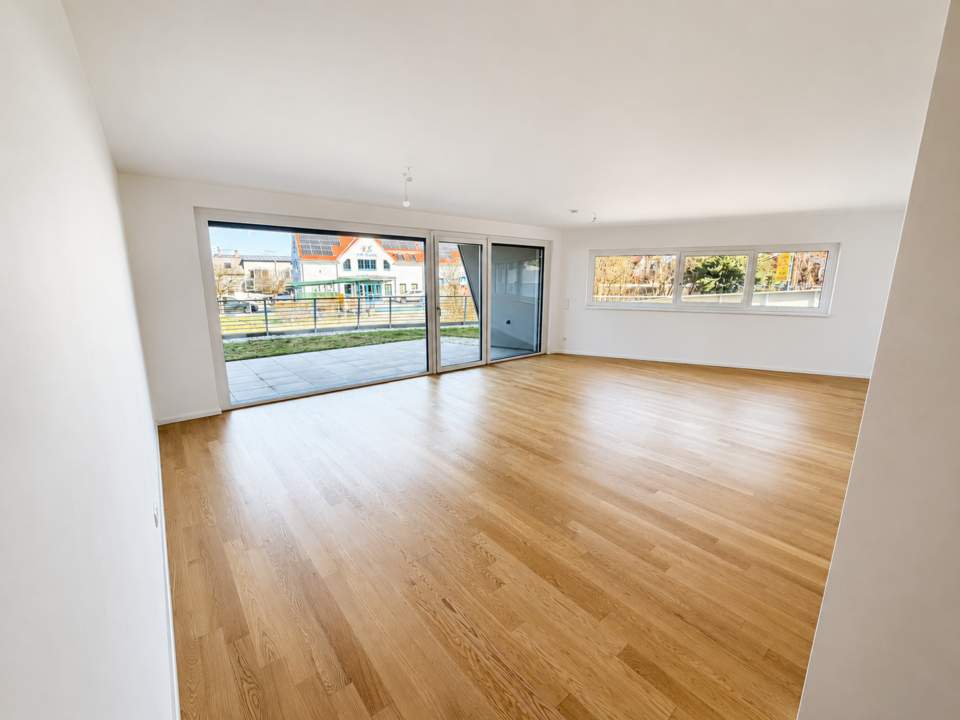 Wohnen mit Weitblick – Exklusive 3-Zimmer-Gartenresidenz mit beeindruckendem Außenbereich