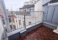NASCHMARKT-NÄHE, 47 m2 Dachgeschoss mit Terrasse, 2 Zimmer, Komplettküche, Wannenbad, Parketten, Eggerthgasse