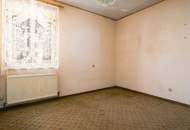 NEU AM MARKT ! Perfekt geschnittenes Einfamilienhaus !