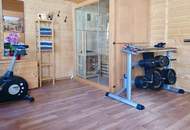 RENDITESTARKES TOURISMUSINVESTMENT ? ETABLIERTE KURZZEITVERMIETUNG MIT POOL, SPA &amp; ERWEITERUNGSPOTENZIAL