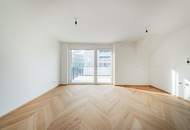 STOCK IM WEG - Sonnenstunden & Stilgefühl - 2 Zimmer mit Westbalkon, Fitness & Garage