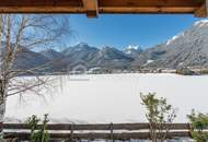 WOHNEN AM SEE - Absolute Rarität in unmittelbarer Seenähe mit Bergblick - 5 Zimmer Erdgeschoßwohnung mit großzügigen Räumlichkeiten und sehr interessanten Kaufpreis