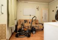 Sanierungsbedürftiges Haus in Untersiebenbrunn! Rohdachboden mit Ausbaupotential!