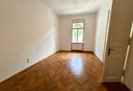 4-Zimmer Altbauwohnung im Herzen der Stadt!