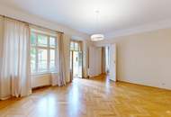 Wunderschöne Altbauwohnung mit Balkon