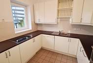 VIKTORGASSE, FERNBLICK, 84 m2 Dachgeschoß mit 30 m2 Terrasse, 2 Zimmer, Wohnküche, 2 Bäder, Parketten, U1-Nähe