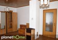 Haus mit zwei Wohneinheiten und viel Potenzial