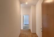 Sonnige Aussichten in Mauthausen: sanierte Familienwohnung mit großzügiger Loggia, höchstem Wohnkomfort und ruhiger Grünlage – kostenloser Parkplatz inklusive!