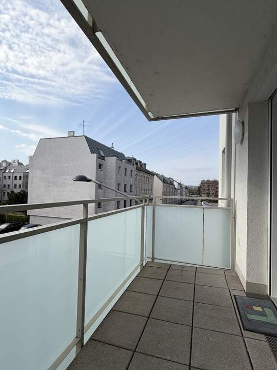 Garagenplatz, inkl. Klimaanlage, rollstuhlgerecht und barrierefrei!