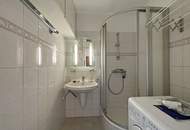 Helle 2-Zimmer-Wohnung mit Loggia und guter Anbindung
