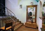 Gut geführte Bar im Zentrum