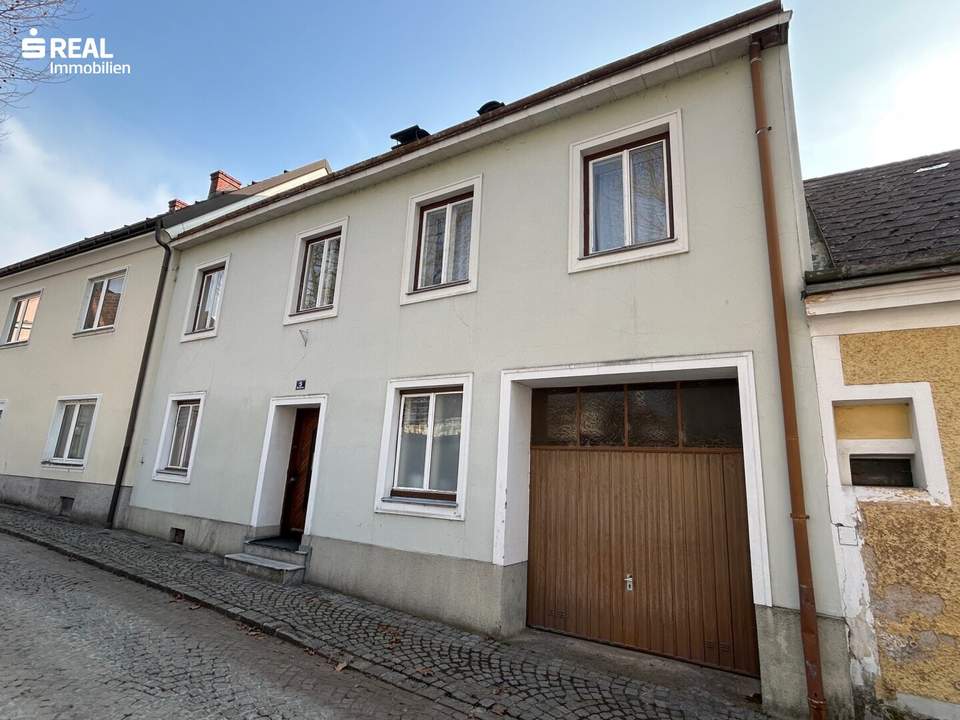 Teilsaniertes Stadthaus im Herzen von Ybbs an der Donau