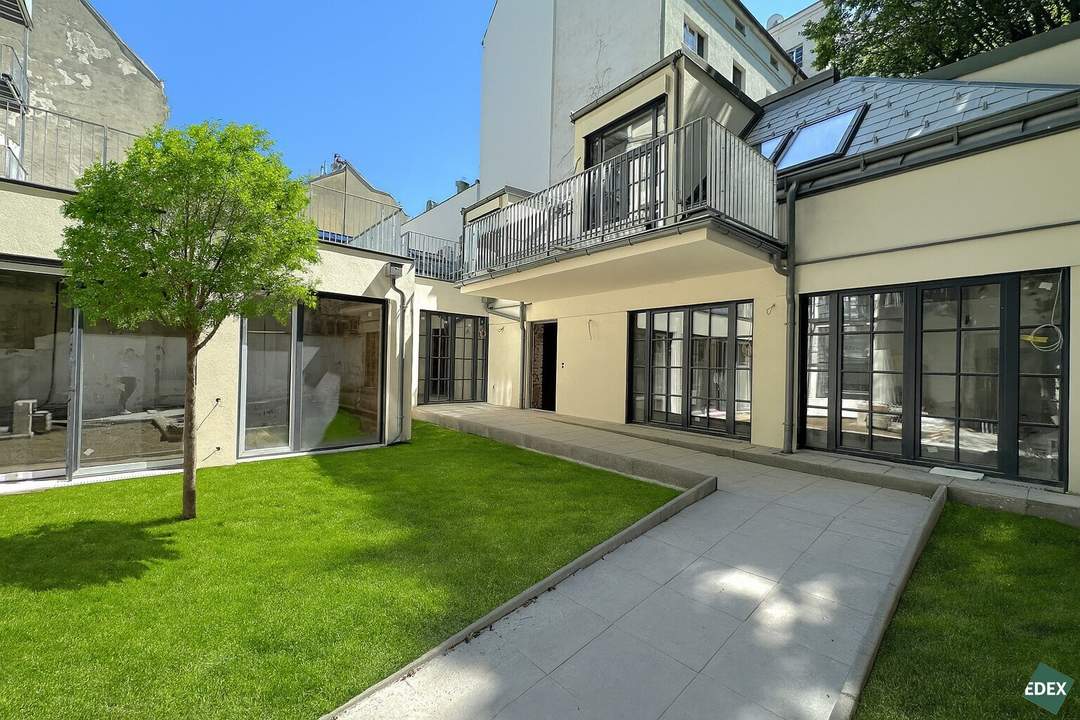 First occupancy | Townhouse with two terraces in a quiet location