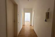 ***Charmante 3-Zimmer-Erdgeschosswohnung mit Potenzial in Mürzzuschlag***