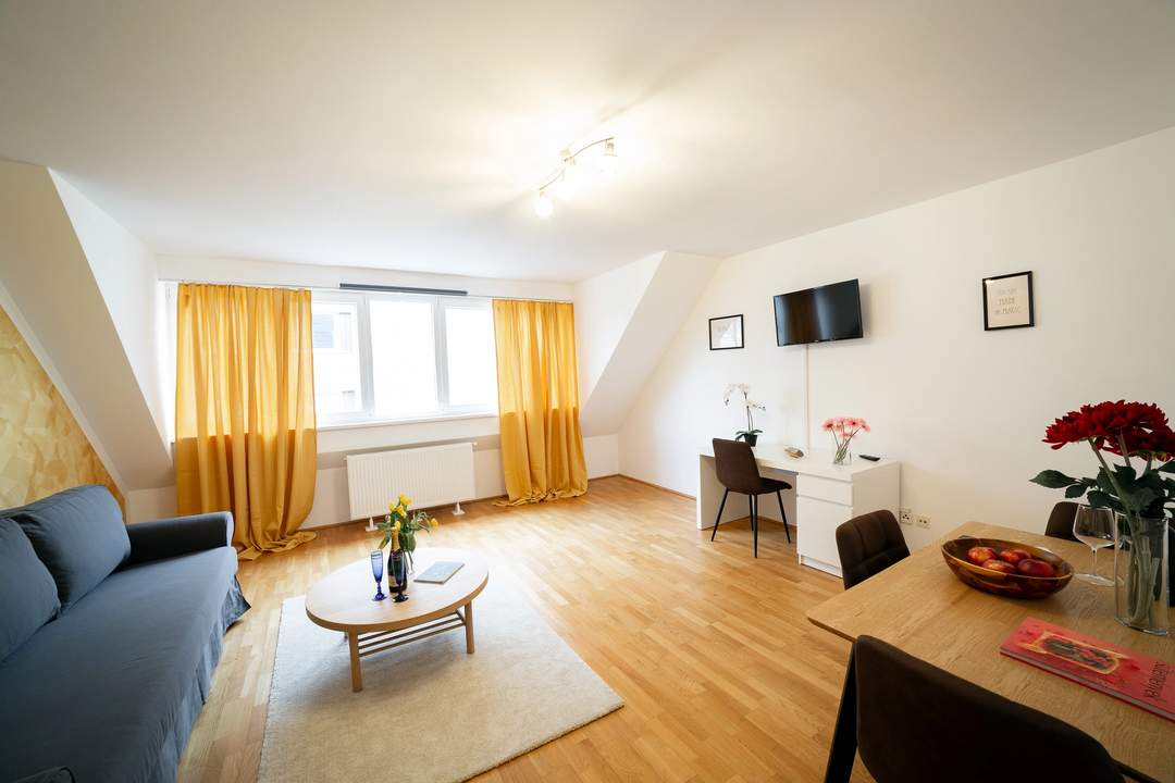 Moderne Dachgeschosswohnung in Top-Lage – 1060 Wien / Mariahilf (Provisionsfrei)