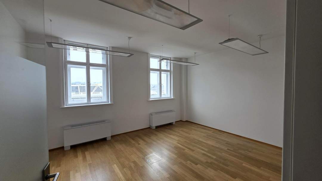 Schubertring/Kärtnerstraße: Altbaubüro in Traumlage - 5.OG - gesamte Etage!!