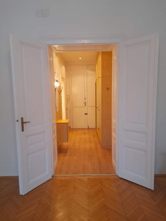 Helle 58m² Altbau-Wohnung in begehrter Lage Wiens