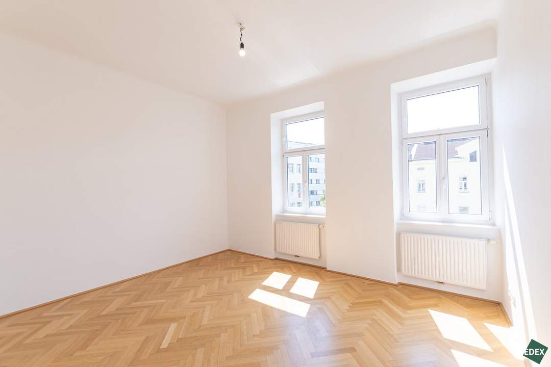 Schöne 4-Zimmer-Altbauwohnung unweit von U3 Simmering