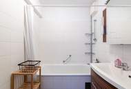 "Helle und voll möblierte Wohnung"