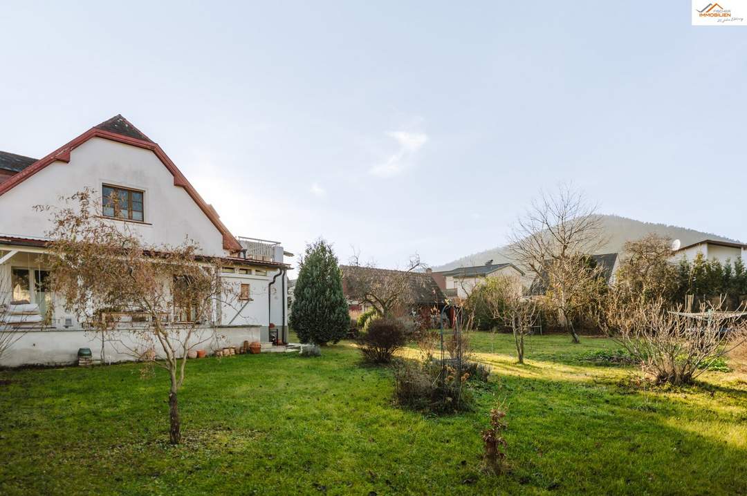 Charmantes Einfamilienhaus mit großem Grundstück in ruhiger Lage von Ternitz