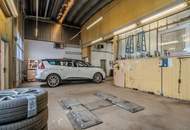Autohaus mit Werkstatt und befestigten Ausstellungsflächen in Langenwang