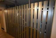 „Zentrumsnahe 2 Zimmer-Wohnung“ mit Loggia und Tiefgaragenplatz! In begehrter, ruhiger Lage! Ca. 60 m²