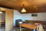 Einfamilienhaus mit Nebengebäude in ruhiger Lage