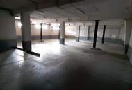 Großzügige Lagerhalle mit zwei Ebenen, Lastenlift und Laderampe in Linz (Infra Center) B WIDMUNG