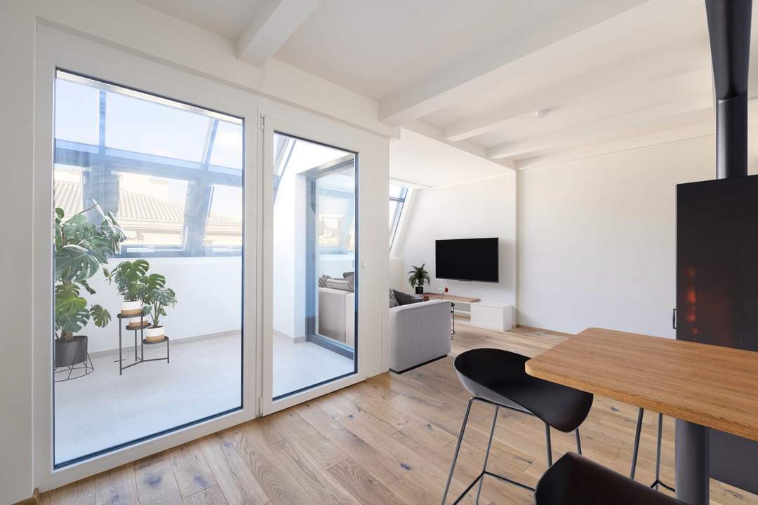 Hauptbahnhof-Nähe! Exklusive DG-Wohnung im Maisonette-Stil inkl. Wintergarten