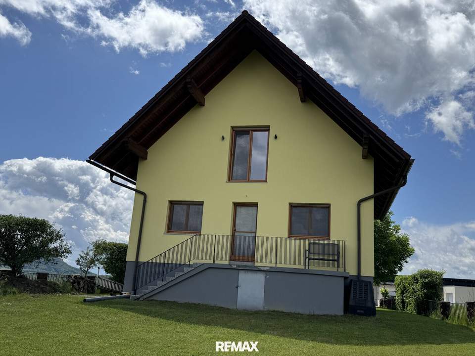 Einmalige Aussichtslage in der Südoststeiermark – Massiv gebautes Wohnhaus mit unverbaubarem Fernblick
