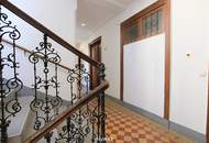 Wunderschöne Altbauwohnung - 2 Zimmer mit perfektem Grundriss, barrierefrei!