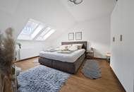 Helle 2-Zimmer Dachgeschosswohnung mit hofseitiger Terrasse | Markt- und U-Bahnnähe